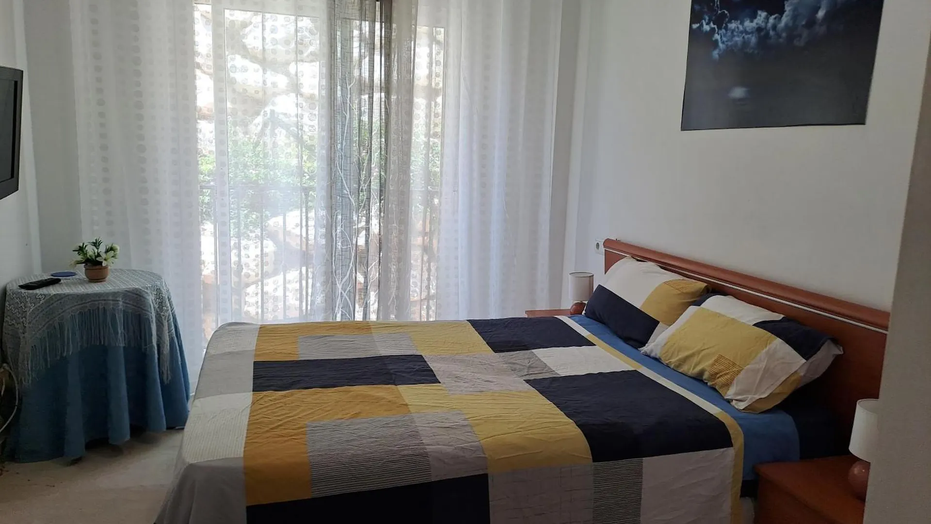 Bienvenido A Tu Habitacion La Cala De Mijas Hostel