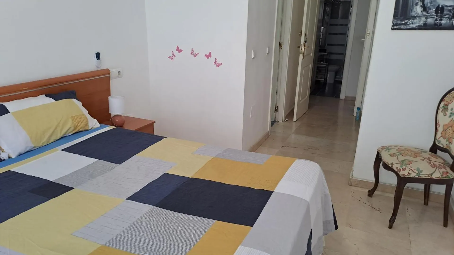 Bienvenido A Tu Habitacion La Cala De Mijas Hostel